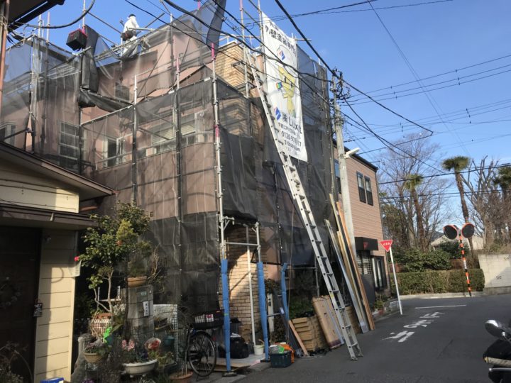 屋根工事　雨漏り工事　東京　江戸川区　葛飾区